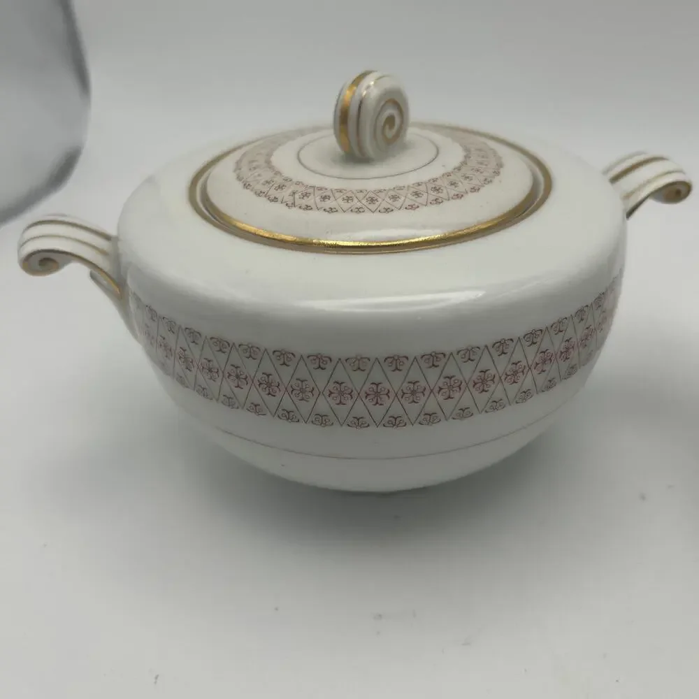 Narumi Fine Bone China. Sugar And Creamer Set. Rose Motif. 1950s